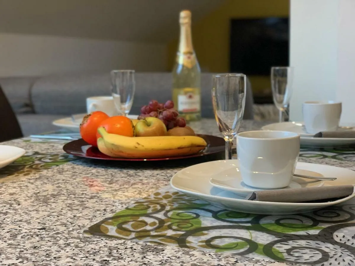 Apartment Koeln Ensen
