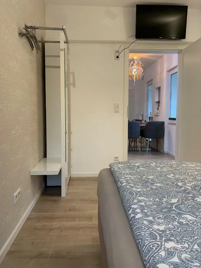 Apartment Koeln Ensen Köln